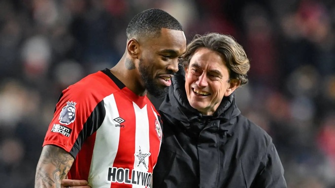 HLV Frank của Brentford không điền tên Toney vào danh sách đăng ký cho trận gặp Southampton